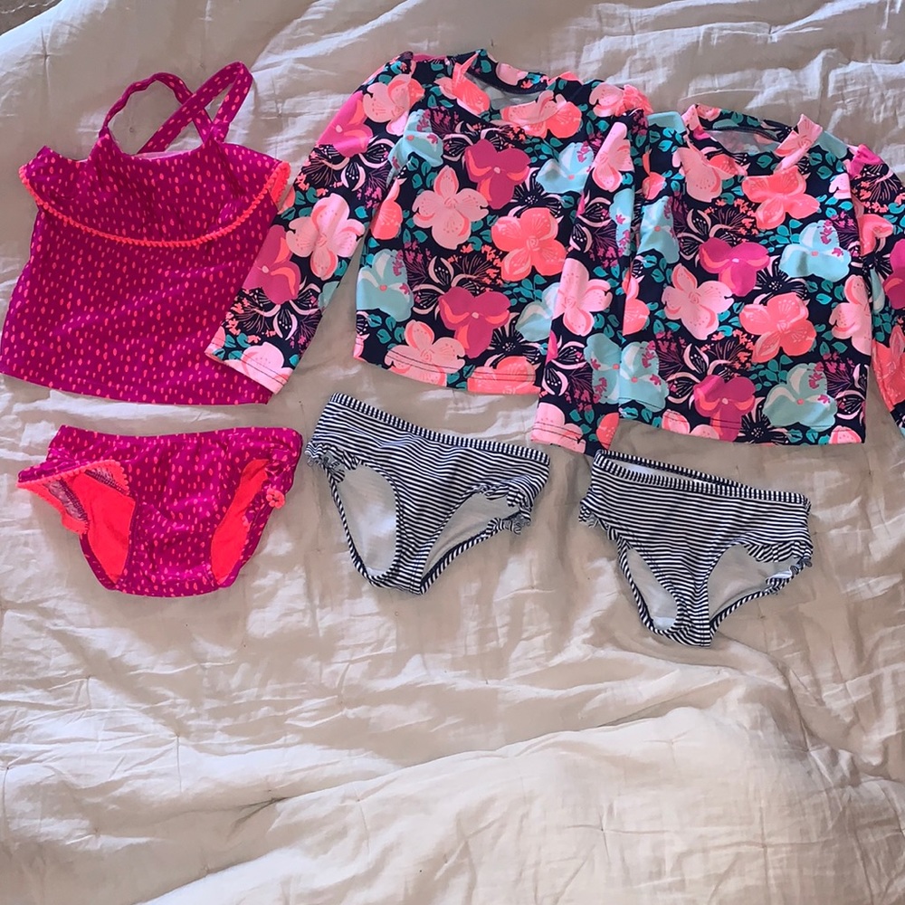 girl’s swimming clothes 4t-5t price is for all